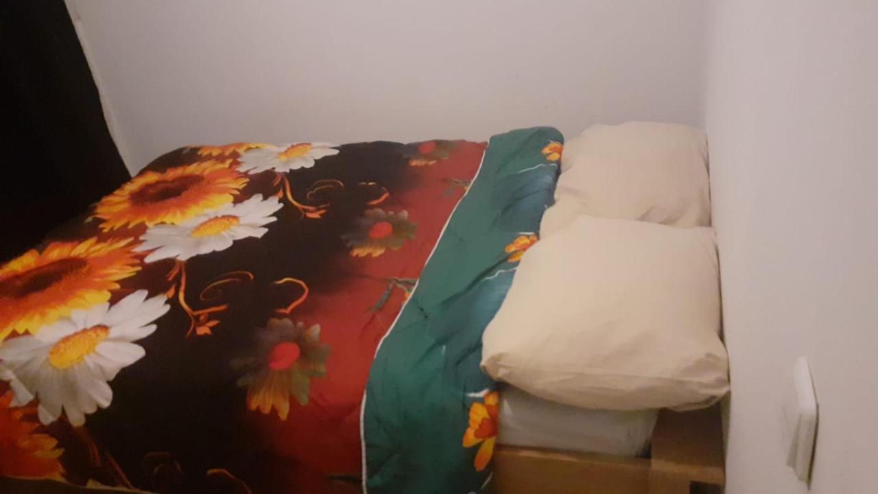 Lovely 1 Private Bedroom With Garden View Ρότερνταμ Εξωτερικό φωτογραφία